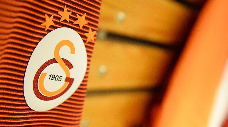 İşte sizin seçimlerinizle Galatasaray'ın en iyi yabancı 11'i!