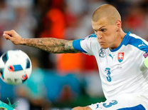 İşte gazetelerde güne damga vuran transfer haberleri...