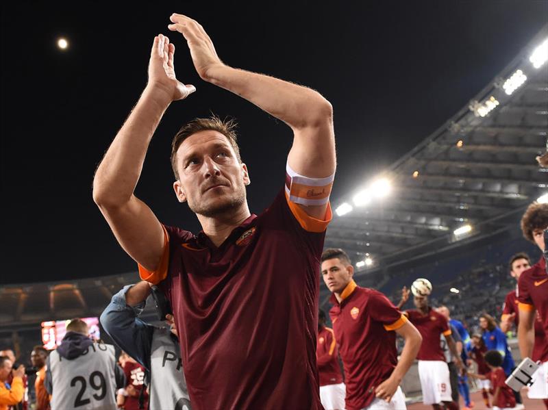 Totti'ye sürpriz teklif!