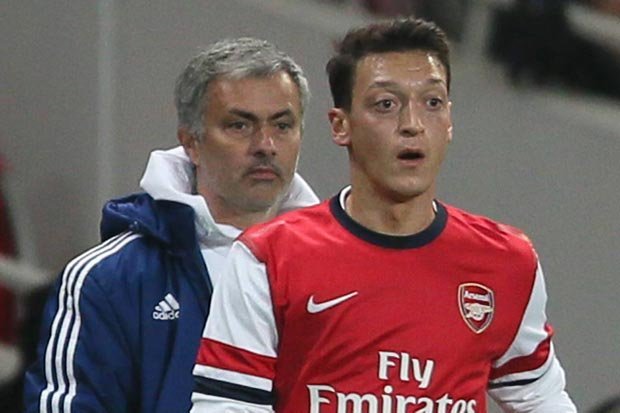 Özil ve Mourinho yeniden buluşuyor