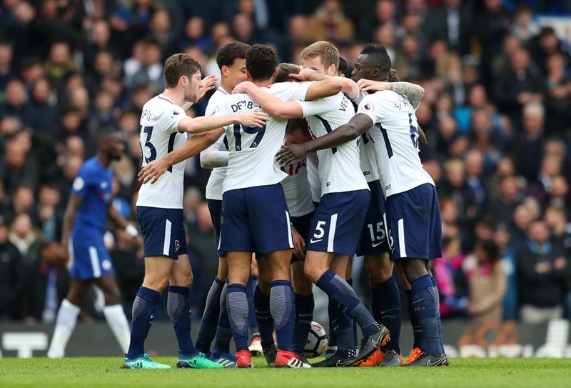 Tottenham'dan rekor gelir