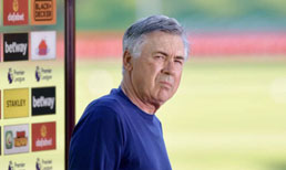 Carlo Ancelotti vergi kaçırmakla itham edildi
