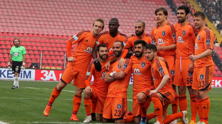 Akhisar Bld.Spor - İstanbul Başakşehir